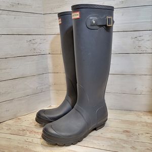 Hunter classic navy tall rain boots